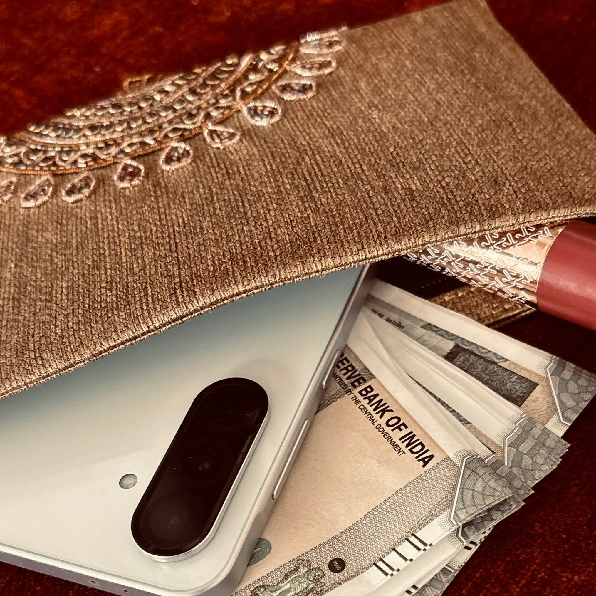 Tree Of Life Beige Zardozi Wristlet